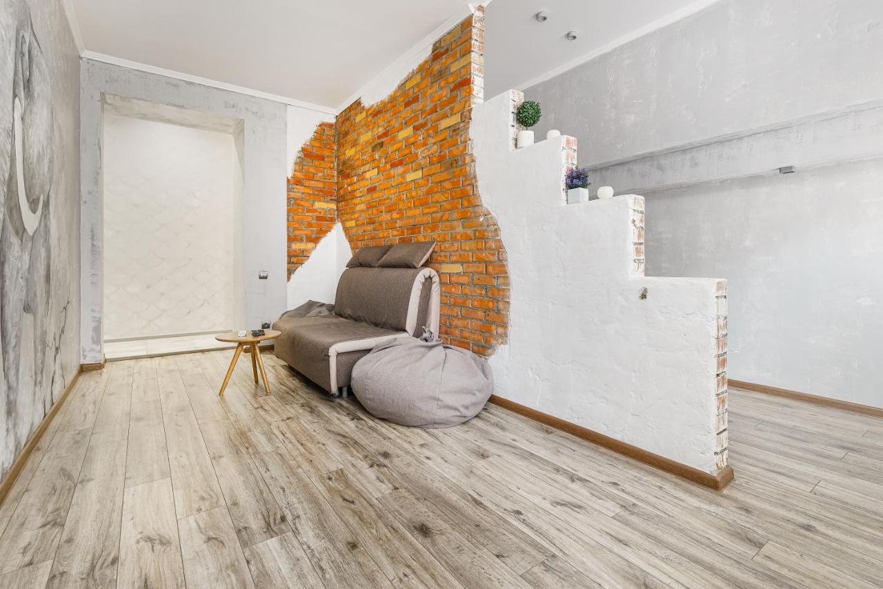 Loft On Mayakovsky 9 Odessa Exteriör bild