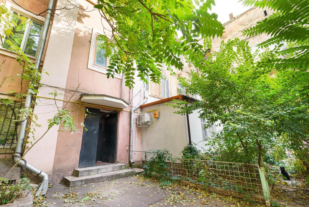 Loft On Mayakovsky 9 Odessa Exteriör bild