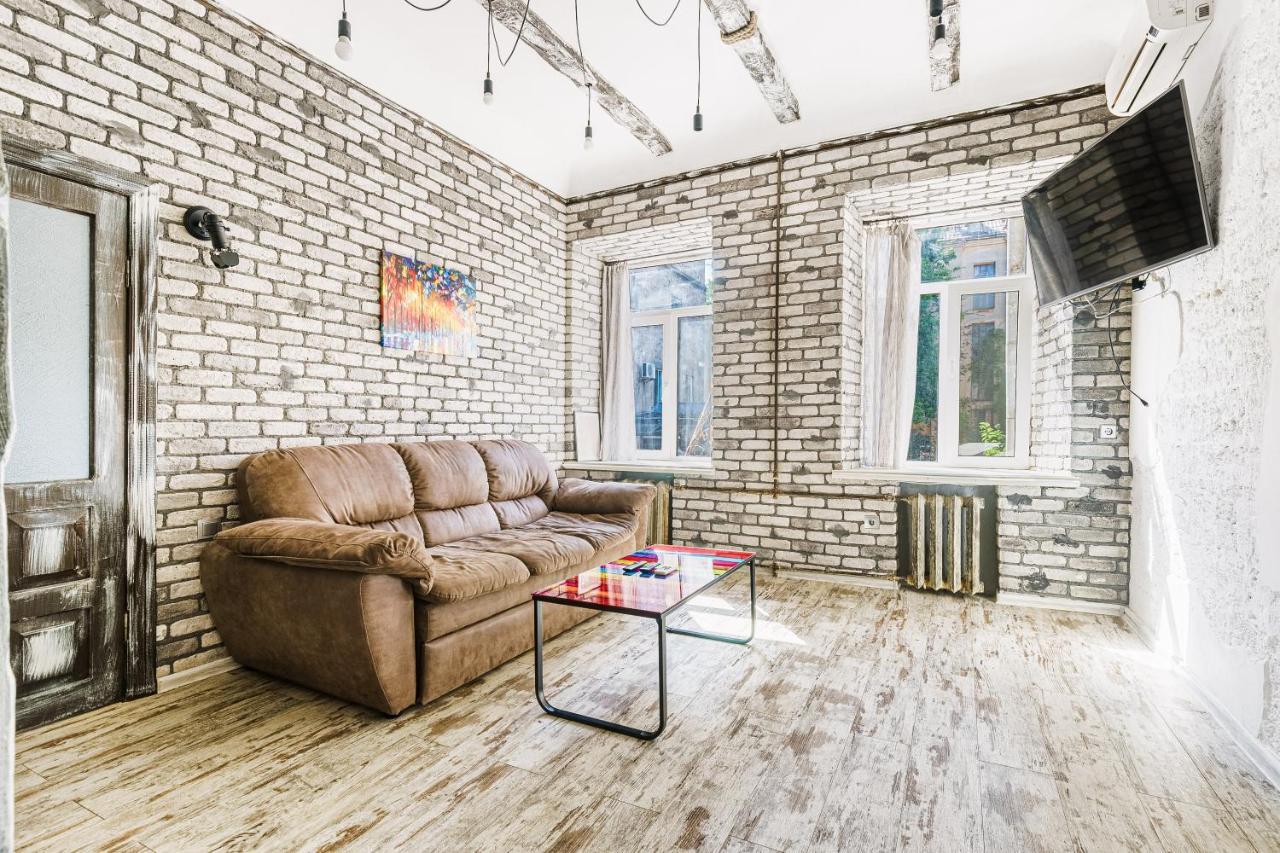 Loft On Mayakovsky 9 Odessa Exteriör bild